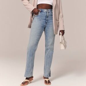 Abercrombie 90s Straight Ultra High Rise Size 24"